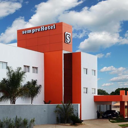 Semprehotel Três Lagoas Dış mekan fotoğraf