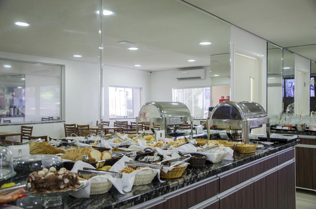 Semprehotel Três Lagoas Dış mekan fotoğraf