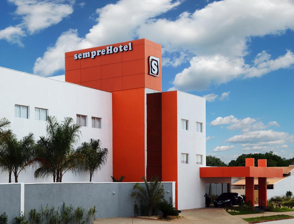 Semprehotel Três Lagoas Dış mekan fotoğraf